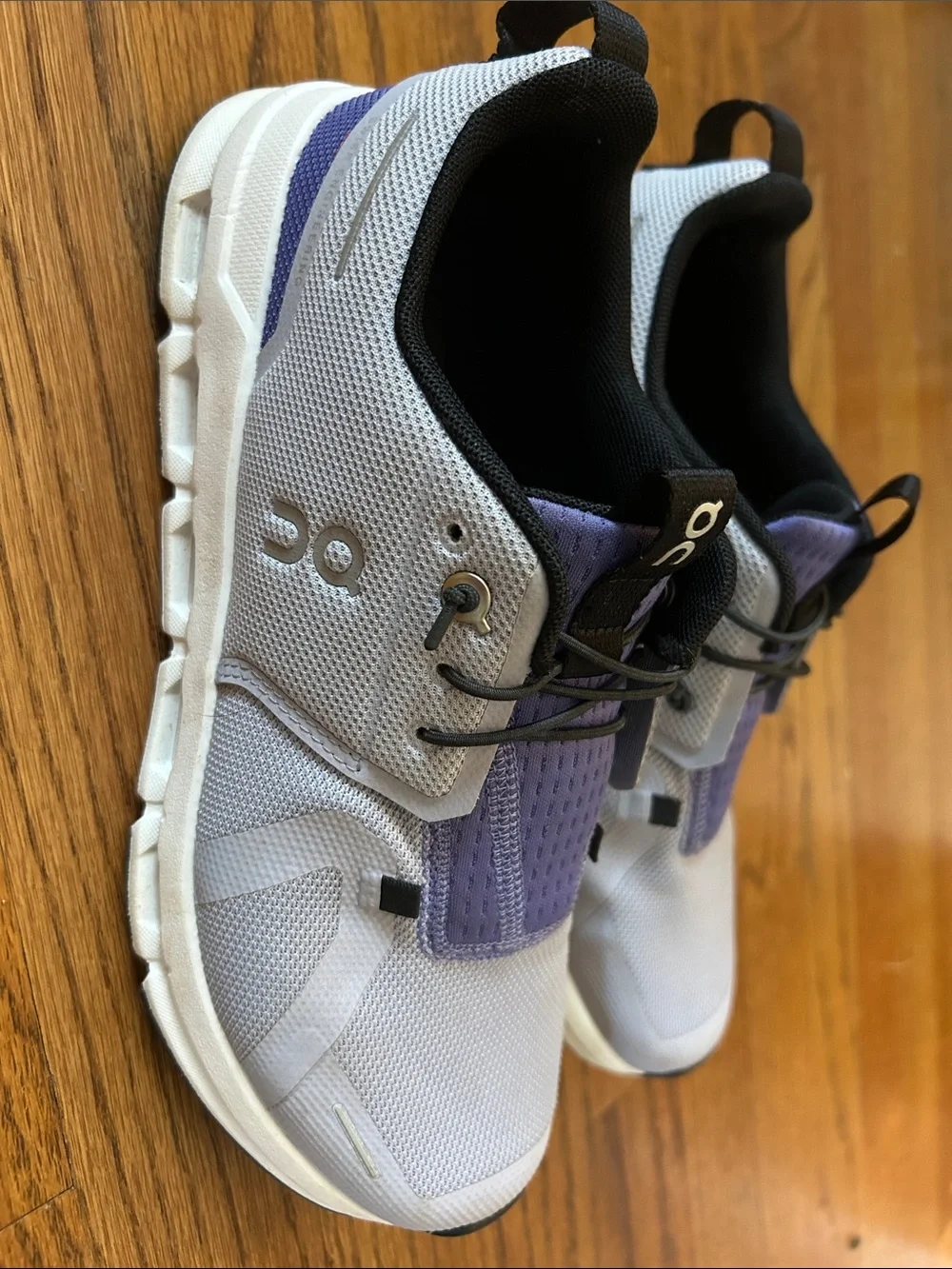 On Cloud Kids' Sneakers in White and Purple